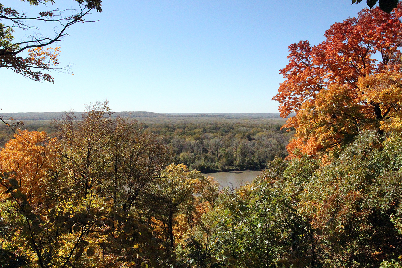 Missouri River Overlook at Weston Bend State Park