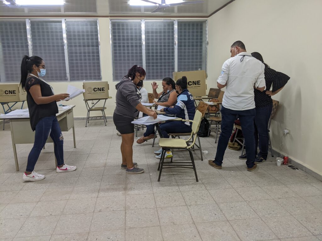 JRV Counts Ballots in Suyapa Polling Site, Tegucigalpa, Honduras, 2021 General Elections